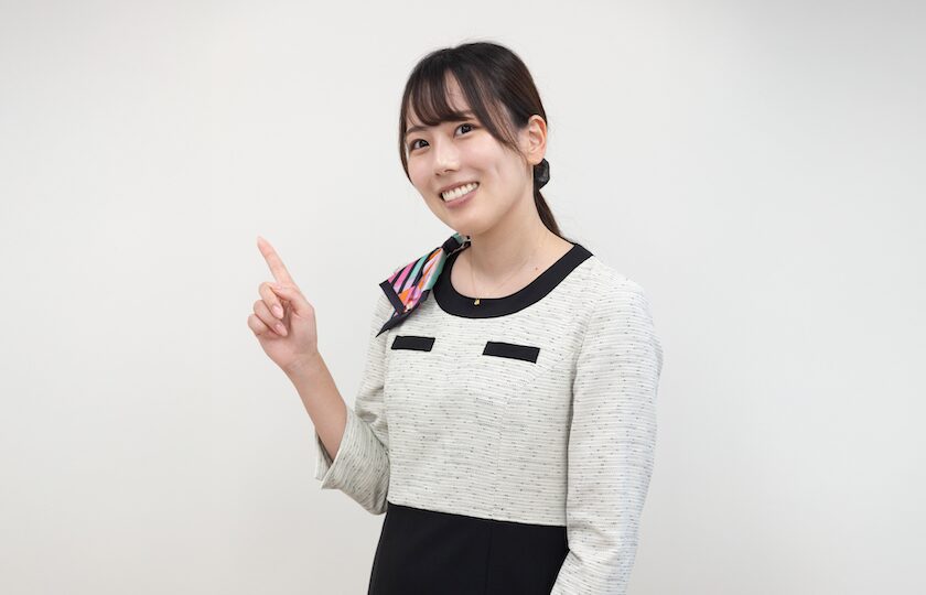 受付の女性